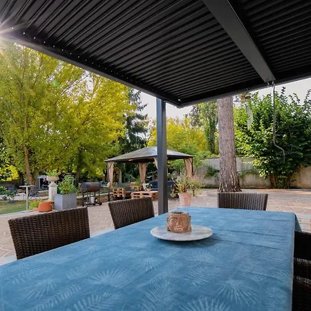 Le Paradis Du Hameau Guest house *
